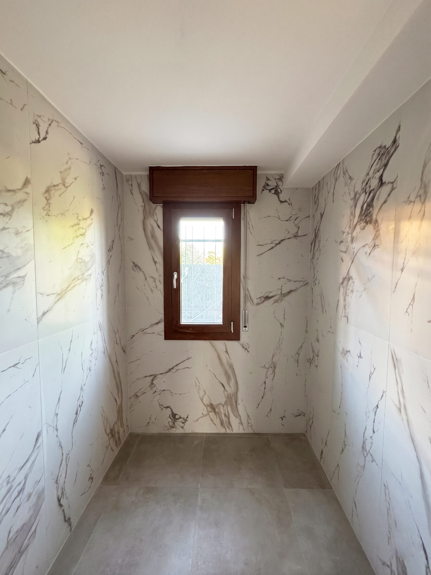 Appartamenti Via 25 Aprile, bagno